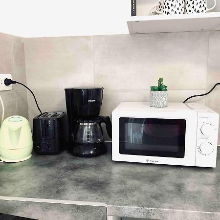 Jolie Appartement 2 Chambres 65M2 Au Centre Ville 퐁테네이르콩트 외부 사진