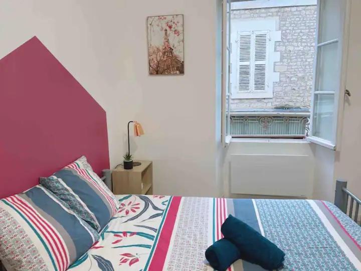 Jolie Appartement 2 Chambres 65M2 Au Centre Ville 퐁테네이르콩트 외부 사진